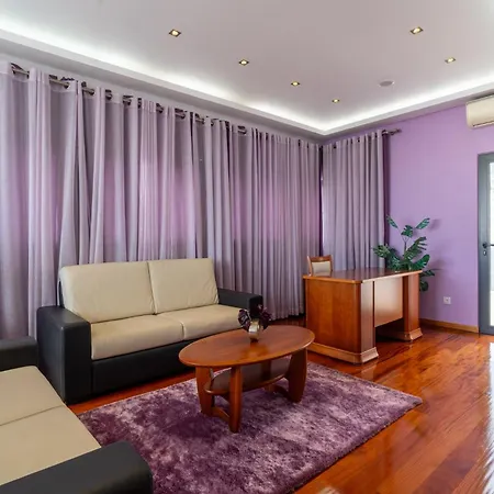 Rodrigues By Amazing Madeira