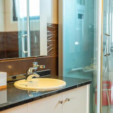 Rodrigues By Amazing Madeira