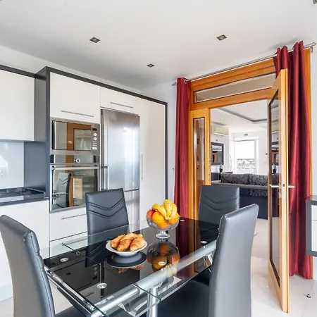 Rodrigues By Amazing Madeira *